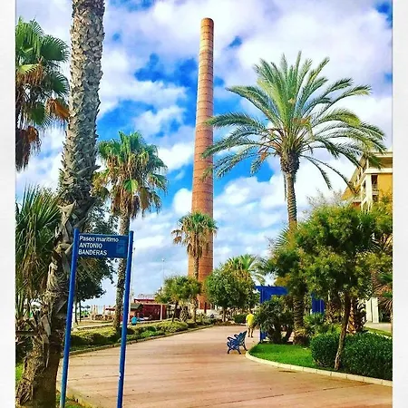 Precioso Apartamento A 5 Minutos Andando De La Playa Málaga Buitenkant foto